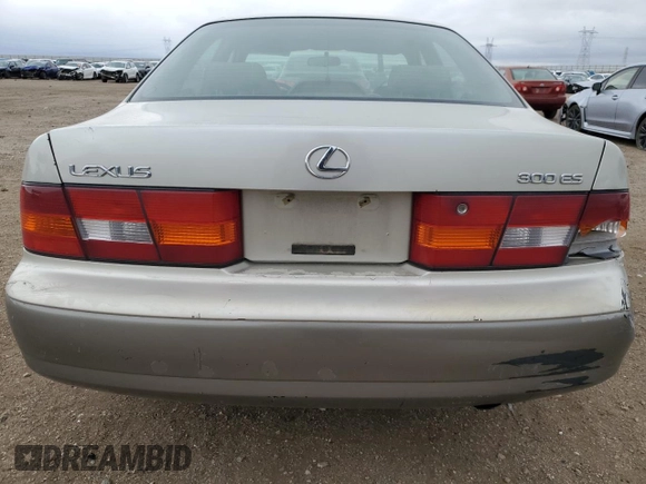 1998 Lexus ES 300 с VIN JT8BF28G1W0137766, выставлен на аукционе Copart как лот 44849085 с пробегом 216 101 миль миль и Чистый • Clean title. История ставок и продаж доступна на DreamBid. Изображение 6.