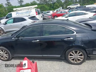 2012 Lexus ES 330 z VIN JTHBK1EG8C2509145, wystawiony jako IAAI lot #42160893 z przebiegiem 125 071 mil mil oraz . Historia ofert i sprzedaży dostępna na DreamBid. Obrazek 14.