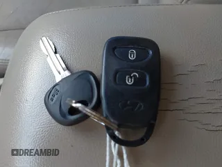 2009 Hyundai Santa Fe Limited с VIN 5NMSH13E69H311332, выставлен на аукционе IAAI как лот 42001084 с пробегом 135 229 миль миль и . История ставок и продаж доступна на DreamBid. Изображение 11.