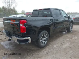 2025 Chevrolet Silverado 1500 LT with VIN 1GCUKDED5SZ111754, listed as a IAAI auction lot 42042118 with 3,815 mi miles and . Bid and sale history available at DreamBid. Image 4.