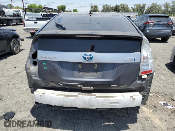 2014 Toyota Prius with VIN JTDKN3DP1E3056795, listed as a Copart auction lot 61605975 with 211,392 mi miles and Salvage title. Bid and sale history available at DreamBid. Image 6.
