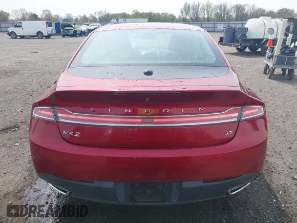 2015 Lincoln MKZ with VIN 3LN6L2GK5FR618150, listed as a IAAI auction lot 41898829 with 135,643 mi miles. Bid and sale history available at carsss.com. Image 16.