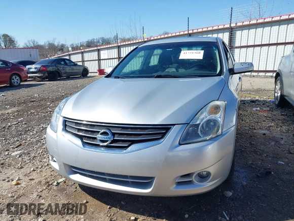 2012 Nissan Altima 3.5 SR with VIN 1N4BL2AP9CN566002, listed as a IAAI auction lot 41731360 with 84,265 mi miles. Bid and sale history available at carsss.com. Image 12.
