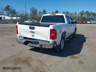 2010 Chevrolet Silverado 1500 LT with VIN 3GCRKSE35AG262187, listed as a IAAI auction lot 41883053 with 156,505 mi miles. Bid and sale history available at carsss.com. Image 4.