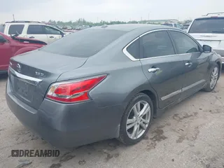 2014 Nissan Altima SL z VIN 1N4BL3AP0EC271083, wystawiony jako IAAI lot #41920872 z przebiegiem 97 915 mil mil oraz . Historia ofert i sprzedaży dostępna na DreamBid. Obrazek 4.