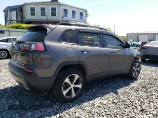 2019 Jeep Cherokee Limited with VIN 1C4PJMDX5KD133083, listed as a Copart auction lot 56019635 with 83,370 mi miles and Non repairable. Bid and sale history available at DreamBid. Image 3.