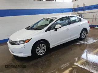 2012 Honda Civic LX z VIN 2HGFB2F50CH310377, wystawiony jako Copart lot #54486415 z przebiegiem 120 805 mil mil oraz Czysty tytuł • Clean title. Historia ofert i sprzedaży dostępna na DreamBid. Obrazek 1.