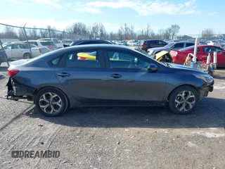 2019 Kia Forte LXS с VIN 3KPF24AD4KE092608, выставлен на аукционе IAAI как лот 41654929 с пробегом 99 172 миль миль и . История ставок и продаж доступна на DreamBid. Изображение 13.