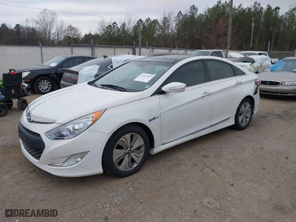 2014 Hyundai Sonata Hybrid with VIN KMHEC4A48EA104853, listed as a IAAI auction lot 41527002 with 130,853 mi miles. Bid and sale history available at carsss.com. Image 2.