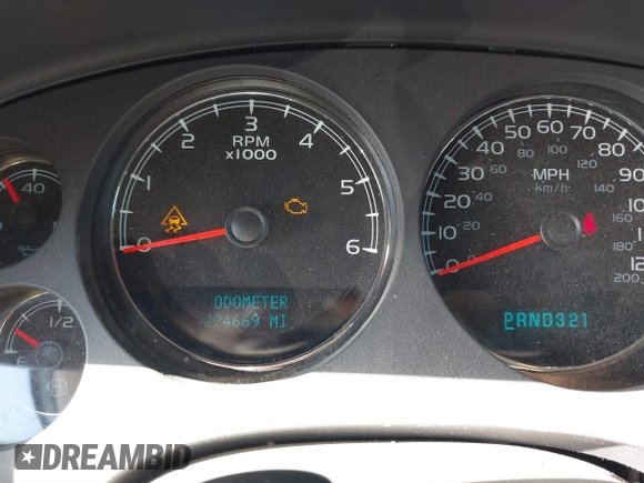 2008 GMC Yukon SLT w/4SB with VIN 1GKFC13068R109156, listed as a IAAI auction lot 41658588 with 224,669 mi miles. Bid and sale history available at carsss.com. Image 7.