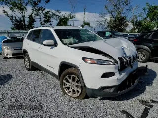 2017 Jeep Cherokee Latitude z VIN 1C4PJLCB7HW559306, wystawiony jako Copart lot #62612385 z przebiegiem 137 760 mil mil oraz Szkoda całkowita • Salvage title. Historia ofert i sprzedaży dostępna na DreamBid. Obrazek 12.