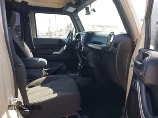 2017 Jeep Wrangler Unlimited Sahara with VIN 1C4BJWEG1HL746854, listed as a IAAI auction lot 41948127 with 97,730 mi miles. Bid and sale history available at carsss.com. Image 5.