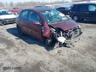 2009 Toyota Yaris with VIN JTDKT903395224202, listed as a IAAI auction lot 41444032 with 81,918 mi miles. Bid and sale history available at carsss.com. Image 1.