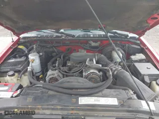 2000 Chevrolet S-10 LS with VIN 1GCCS19W3Y8111269, listed as a IAAI auction lot 42087682 with 176,712 mi miles. Bid and sale history available at carsss.com. Image 10.
