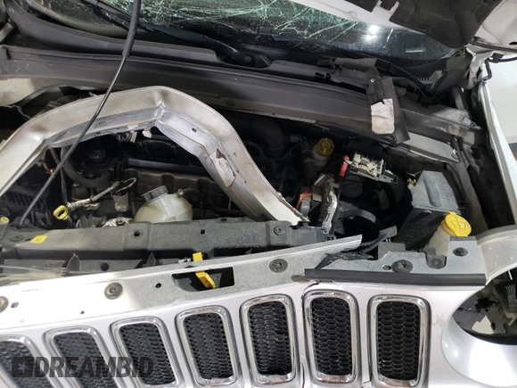 2015 Jeep Renegade Limited z VIN ZACCJADT3FPB30703, wystawiony jako Copart lot #51003055 z przebiegiem 121 533 mil mil oraz Szkoda całkowita • Salvage title. Historia ofert i sprzedaży dostępna na DreamBid. Obrazek 13.
