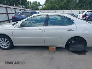 2004 Lexus ES 350 with VIN JTHBA30G240018556, listed as a IAAI auction lot 42131021 with 161,612 mi miles and . Bid and sale history available at DreamBid. Image 14.