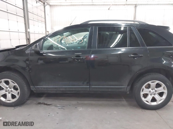 2014 Ford Edge SEL with VIN 2FMDK4JC3EBA01012, listed as a IAAI auction lot 41775303 with 161,249 mi miles. Bid and sale history available at carsss.com. Image 14.