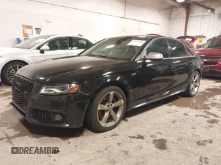 2011 Audi S4 Premium Plus z VIN WAUBGAFL4BA056609, wystawiony jako IAAI lot #41221310 z przebiegiem 145 992 mil mil oraz . Historia ofert i sprzedaży dostępna na DreamBid. Obrazek 18.