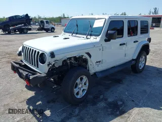 2020 Jeep Wrangler Unlimited Sahara с VIN 1C4HJXEN1LW104950, выставлен на аукционе IAAI как лот 42278650 с пробегом 40 638 миль миль и . История ставок и продаж доступна на DreamBid. Изображение 18.