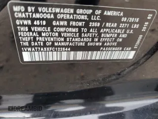 2015 Volkswagen Passat Limited Edition Edition z VIN 1VWAT7A3XFC122544, wystawiony jako Copart lot #55163774 z przebiegiem 125 774 mil mil oraz Szkoda całkowita • Salvage title. Historia ofert i sprzedaży dostępna na DreamBid. Obrazek 12.