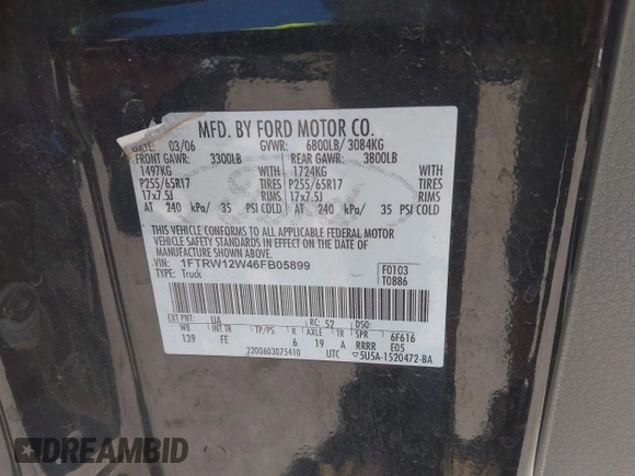2006 Ford F-150 XLT z VIN 1FTRW12W46FB05899, wystawiony jako IAAI lot #42808707 z przebiegiem 364 716 mil mil oraz . Historia ofert i sprzedaży dostępna na DreamBid. Obrazek 9.