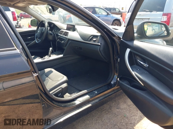 2013 BMW 3 Series 328i xDrive with VIN WBA3B3C59DF532234, listed as a IAAI auction lot 42708978 with 65,370 mi miles and . Bid and sale history available at DreamBid. Image 5.