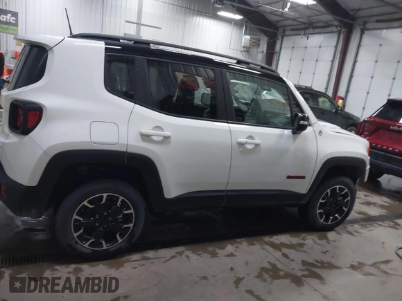 2023 Jeep Renegade Trailhawk with VIN ZACNJDC16PPP37073, listed as a IAAI auction lot 41181339 with 10,395 mi miles and . Bid and sale history available at DreamBid. Image 13.