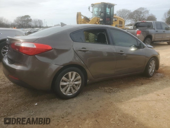 2014 Kia Forte LX with VIN KNAFX4A64E5060340, listed as a Copart auction lot 88545805 with Not Provided miles and Salvage Title. Bid and sale history available at carsss.com. Image 3.