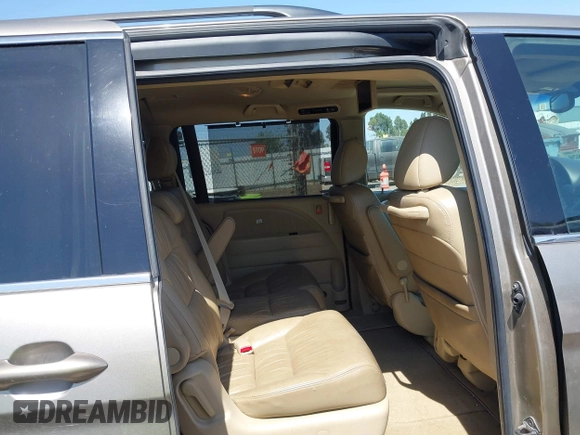 2008 Honda Odyssey EX-L with VIN 5FNRL387X8B032419, listed as a IAAI auction lot 42174820 with 160,804 mi miles and . Bid and sale history available at DreamBid. Image 8.