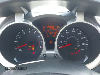 2014 Nissan Juke S with VIN JN8AF5MR0ET451948, listed as a IAAI auction lot 42035893 with 123,698 mi miles and . Bid and sale history available at carsss.com. Image 7.