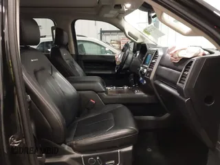 2018 Ford Expedition Platinum with VIN 1FMJU1MT8JEA09886, listed as a IAAI auction lot 42174142 with 150,141 mi miles and . Bid and sale history available at DreamBid. Image 5.