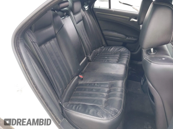 2016 Chrysler 300 300S with VIN 2C3CCAGG2GH261802, listed as a IAAI auction lot 41547415 with 77,046 mi miles. Bid and sale history available at carsss.com. Image 8.