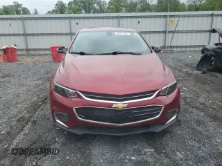 2018 Chevrolet Malibu LT z VIN 1G1ZD5ST1JF157074, wystawiony jako Copart lot #55731705 z przebiegiem 150 052 mil mil oraz Czysty tytuł • Clean title. Historia ofert i sprzedaży dostępna na DreamBid. Obrazek 5.