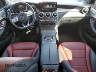 2021 Mercedes-Benz GLC 300 z VIN W1N0G8DB3MF927785, wystawiony jako Copart lot #53158495 z przebiegiem 40 970 mil mil oraz Szkoda całkowita • Salvage title. Historia ofert i sprzedaży dostępna na DreamBid. Obrazek 8.