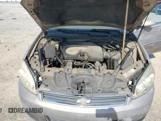 2006 Chevrolet Impala LT 3.9L with VIN 2G1WC581869227102, listed as a Copart auction lot 68889654 with 278,530 mi miles and Salvage Title. Bid and sale history available at DreamBid. Image 12.