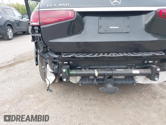 2023 Mercedes-Benz GLS 450 with VIN 4JGFF5KE1PA959633, listed as a IAAI auction lot 42064269 with 28,200 mi miles and . Bid and sale history available at DreamBid. Image 6.