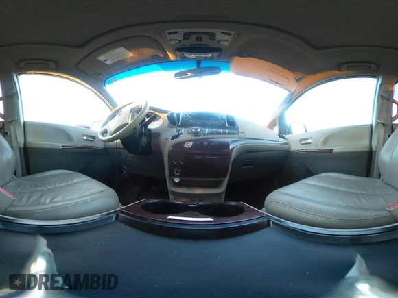 2011 Toyota Sienna XLE AAS with VIN 5TDYK3DC3BS161414, listed as a IAAI auction lot 41124705 with 167,364 mi miles. Bid and sale history available at carsss.com. Image 18.