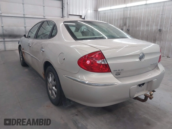 2008 Buick LaCrosse CX with VIN 2G4WC582681373947, listed as a IAAI auction lot 42615349 with 211,491 mi miles and . Bid and sale history available at DreamBid. Image 3.