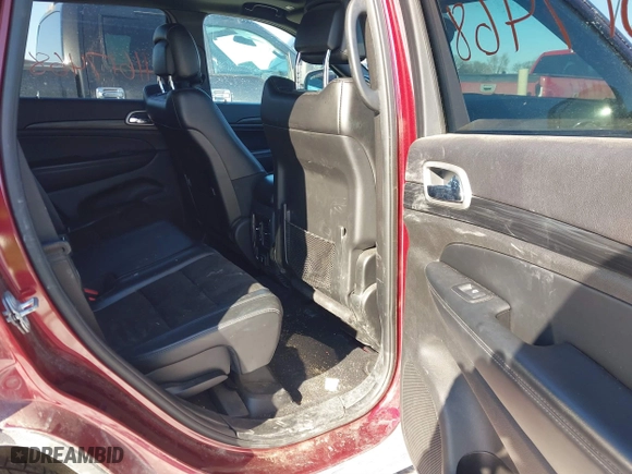 2019 Jeep Grand Cherokee Laredo E with VIN 1C4RJFAG1KC802450, listed as a IAAI auction lot 41617468 with 95,318 mi miles. Bid and sale history available at carsss.com. Image 8.