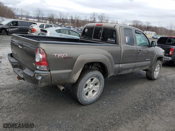 2013 Toyota Tacoma with VIN 5TFUU4EN8DX076287, listed as a Copart auction lot 47932155 with 117,490 mi miles and Salvage Title. Bid and sale history available at carsss.com. Image 3.