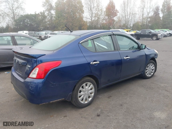 2019 Nissan Versa Sedan SV with VIN 3N1CN7AP2KL810791, listed as a IAAI auction lot 41324407 with 48,382 mi miles. Bid and sale history available at carsss.com. Image 4.