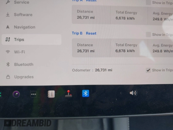 2023 Tesla Model Y Long Range z VIN 7SAYGDEE6PA169168, wystawiony jako IAAI lot #42050428 z przebiegiem 26 731 mil mil oraz . Historia ofert i sprzedaży dostępna na DreamBid. Obrazek 7.