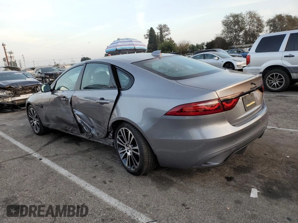 2024 Jaguar XF R-Dynamic SE with VIN SAJBL4GX9RCY93597, listed as a Copart auction lot 86955364 with 3,076 mi miles and Salvage Title. Bid and sale history available at carsss.com. Image 2.