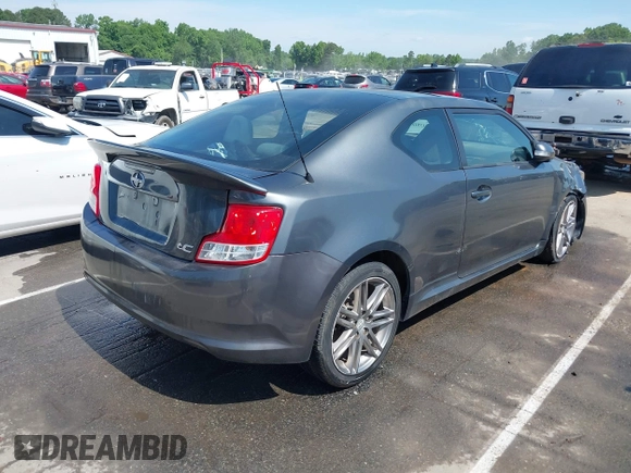2011 Scion tC z VIN JTKJF5C75B3011644, wystawiony jako IAAI lot #42178185 z przebiegiem 108 187 mil mil oraz . Historia ofert i sprzedaży dostępna na DreamBid. Obrazek 4.