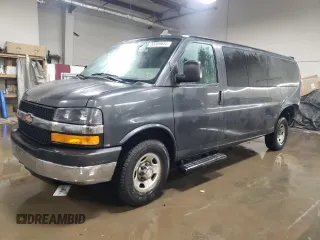 2016 Chevrolet Express Passenger LT z VIN 1GAZGPFF1G1336602, wystawiony jako Copart lot #83389654 z przebiegiem 164 012 mil mil oraz Szkoda całkowita • Salvage title. Historia ofert i sprzedaży dostępna na DreamBid. Obrazek 1.