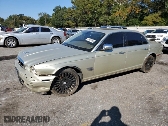 2006 Jaguar XJ Vanden Plas with VIN SAJWA82B46SH01369, listed as a Copart auction lot 77997054 with 0 mi miles and Clean Title. Bid and sale history available at carsss.com. Image 1.