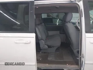 2008 Chrysler Town & Country LX with VIN 2A8HR44H78R671031, listed as a IAAI auction lot 41884932 with 300,502 mi miles. Bid and sale history available at carsss.com. Image 8.