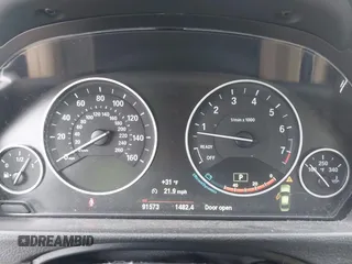 2015 BMW 3 Series 328i xDrive with VIN WBA3B5G55FNS12357, listed as a IAAI auction lot 41564058 with 91,573 mi miles. Bid and sale history available at carsss.com. Image 7.