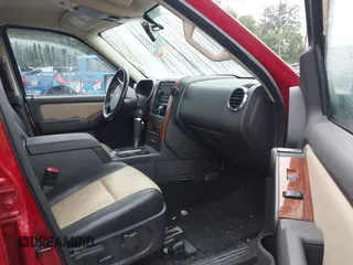 2009 Ford Explorer Eddie Bauer with VIN 1FMEU74E19UA28237, listed as a IAAI auction lot 42613599 with 134,577 mi miles and . Bid and sale history available at DreamBid. Image 5.