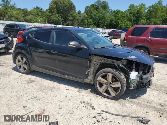 2013 Hyundai Veloster Turbo with VIN KMHTC6AE4DU130522, listed as a Copart auction lot 58046695 with 164,542 mi miles and Non repairable. Bid and sale history available at DreamBid. Image 4.
